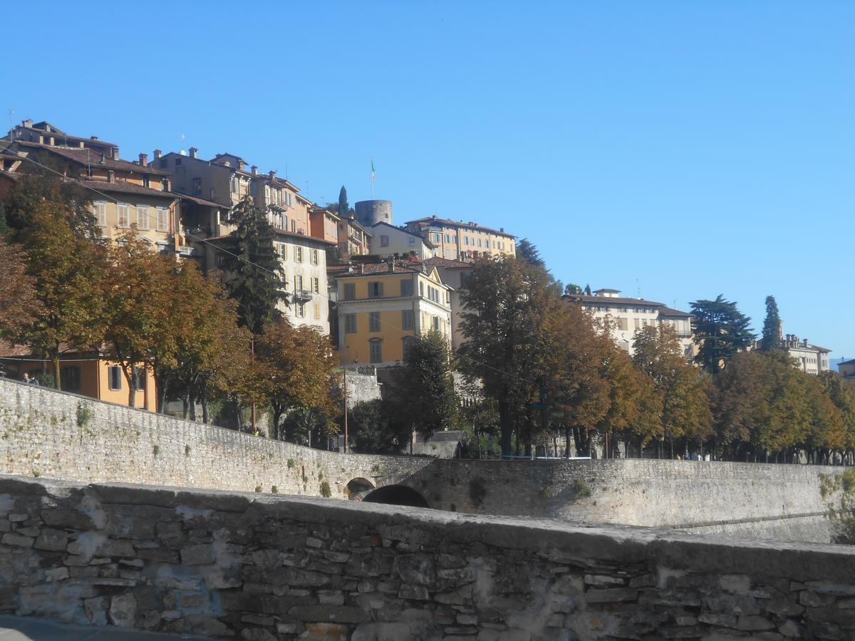 La Maison Des Artistes Bergamo Exterior foto